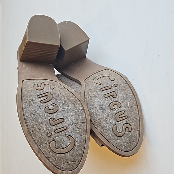 Circus by Sam Edelman Taupe Kipling Peep Toe Booties 8 - Picture 6 of 8